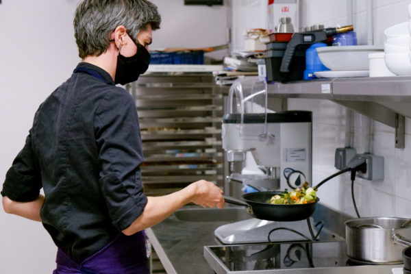 cheffe en cuisine